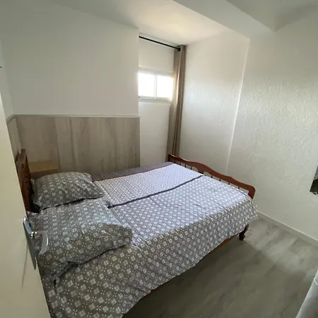 Apartment 2 Pieces Proche Avec Parking - Fr-1-837-66 *